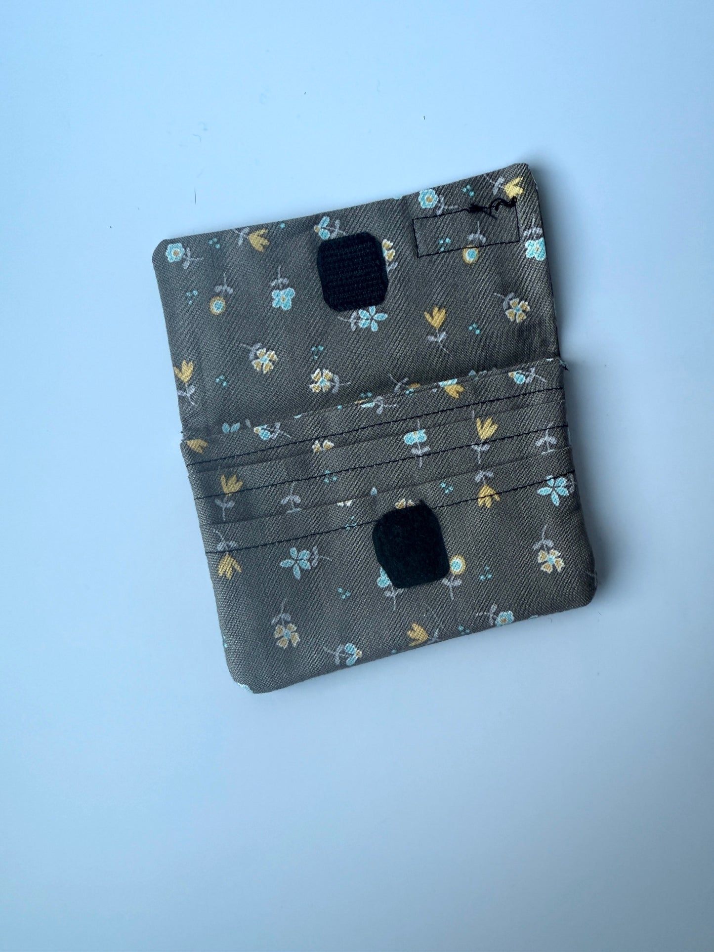 Merimini Gray Flower