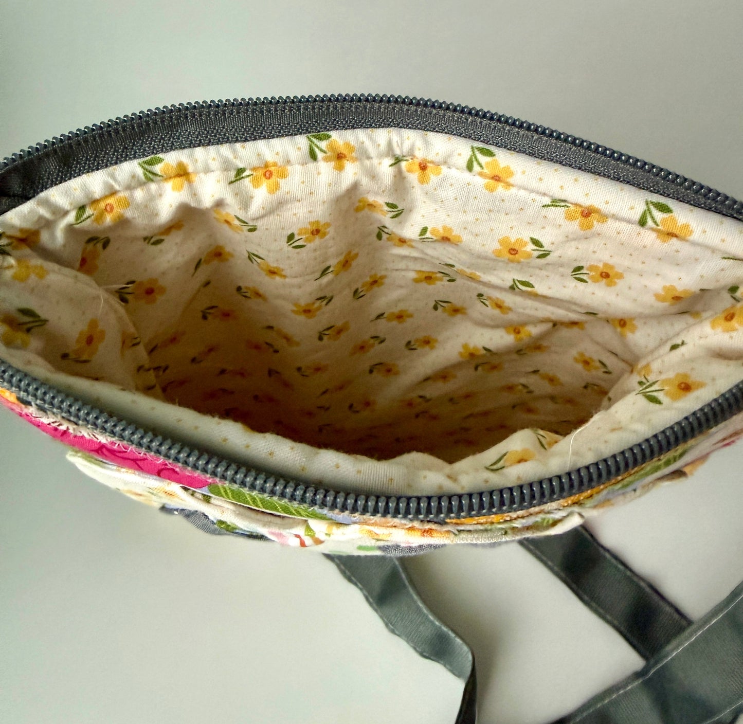 Bitty Bag Periwinkle Daisy