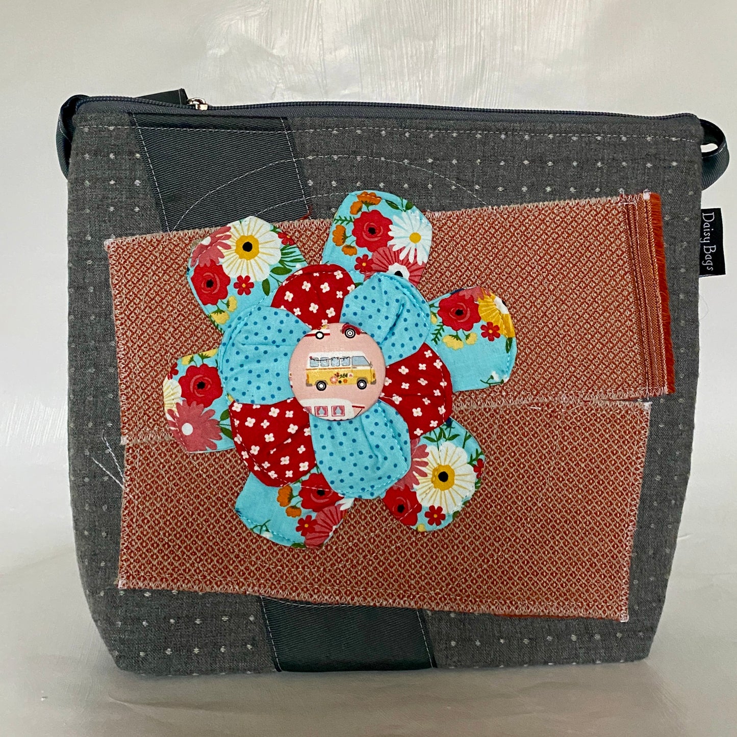 Medium Zipper Top Aqua Patch Flower