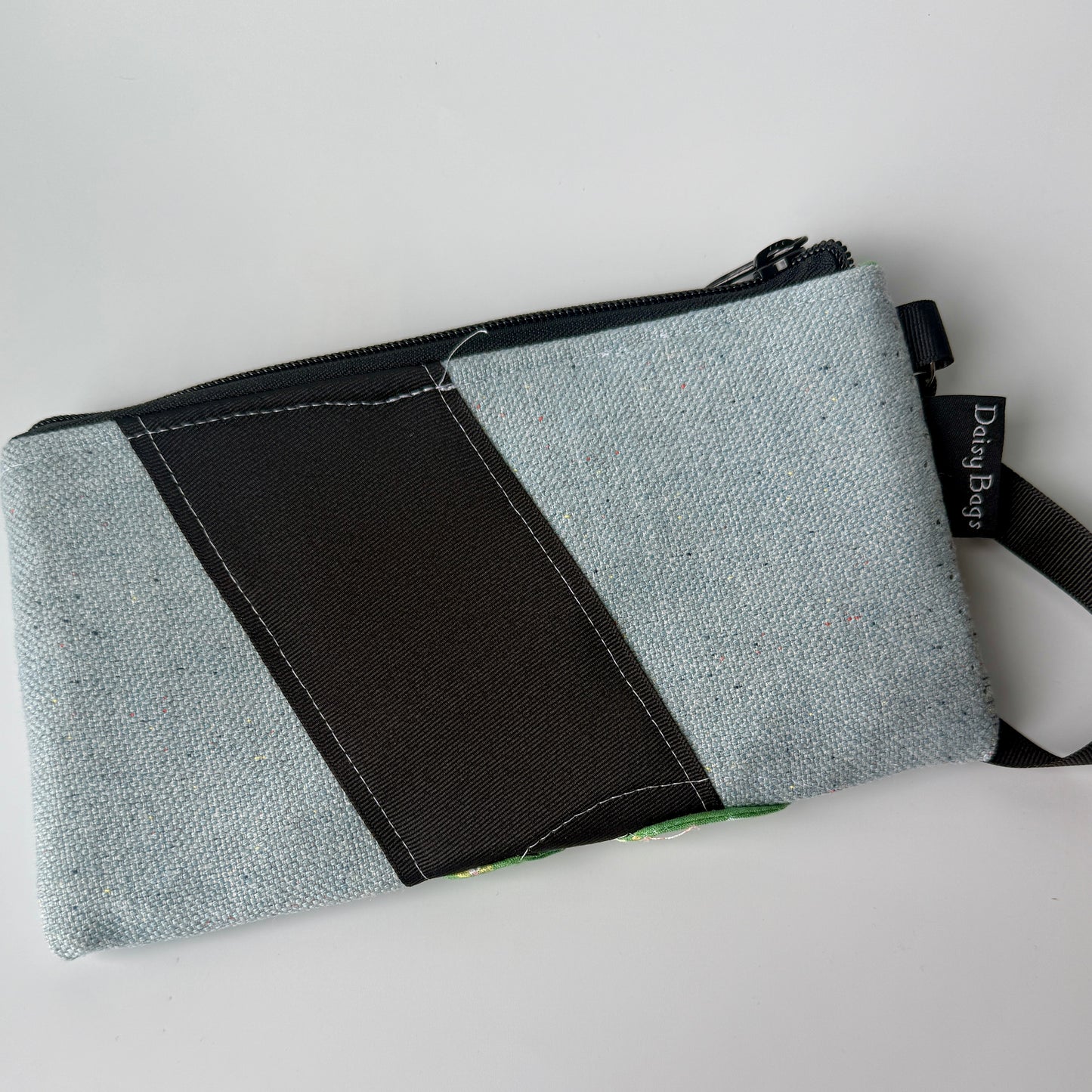 Wristlet Firefly Patch Flower