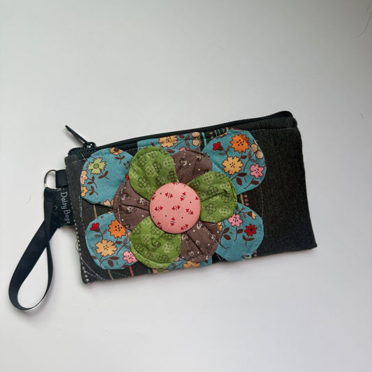 Wristlet Autumn Flower