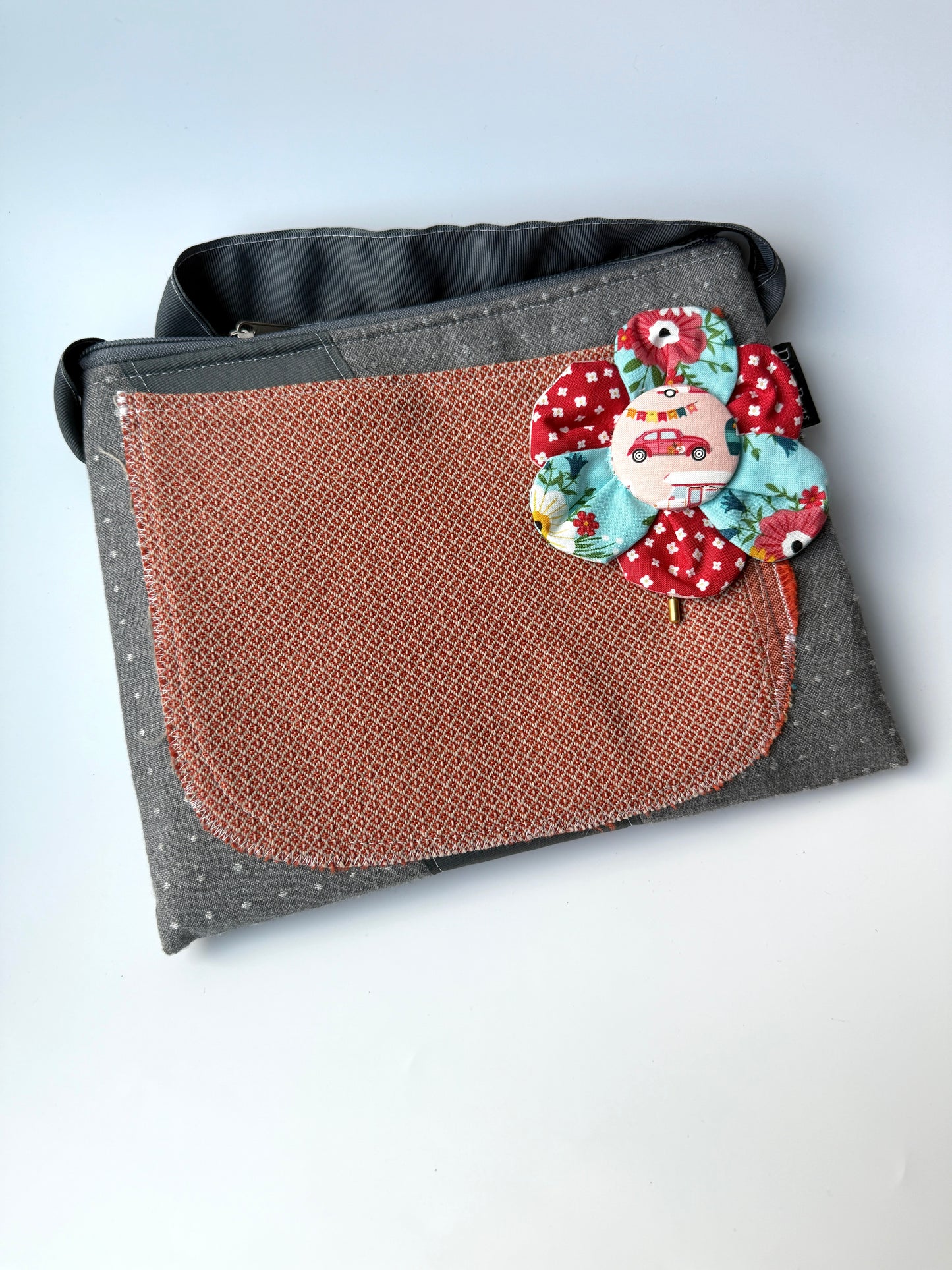 XL Bitty Bag Brick Big Pocket