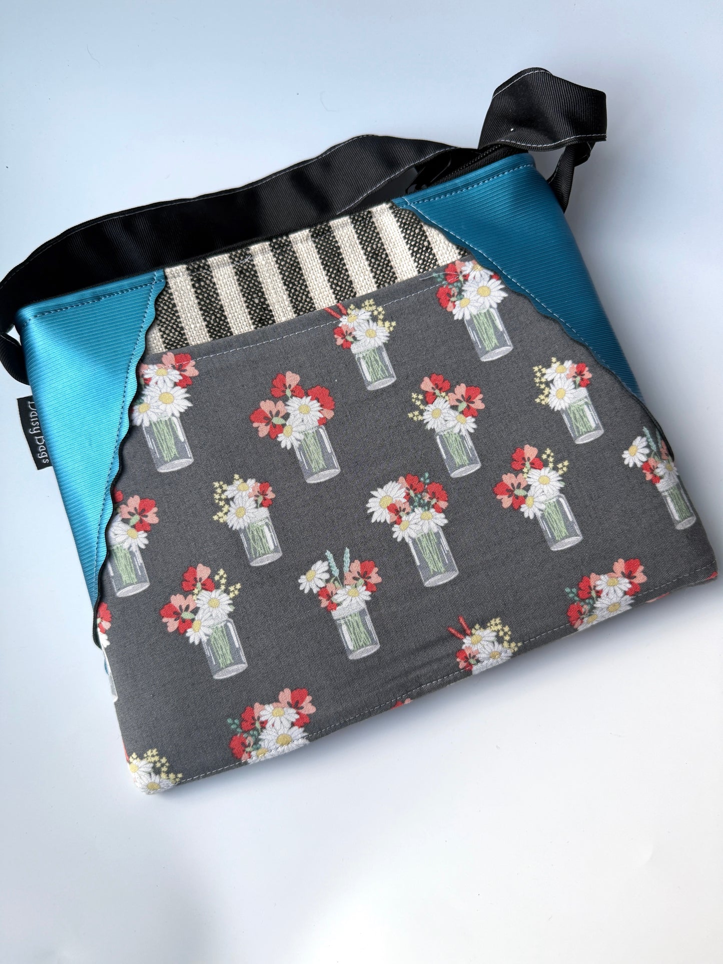 XL Bitty Bag Gray Vase CC