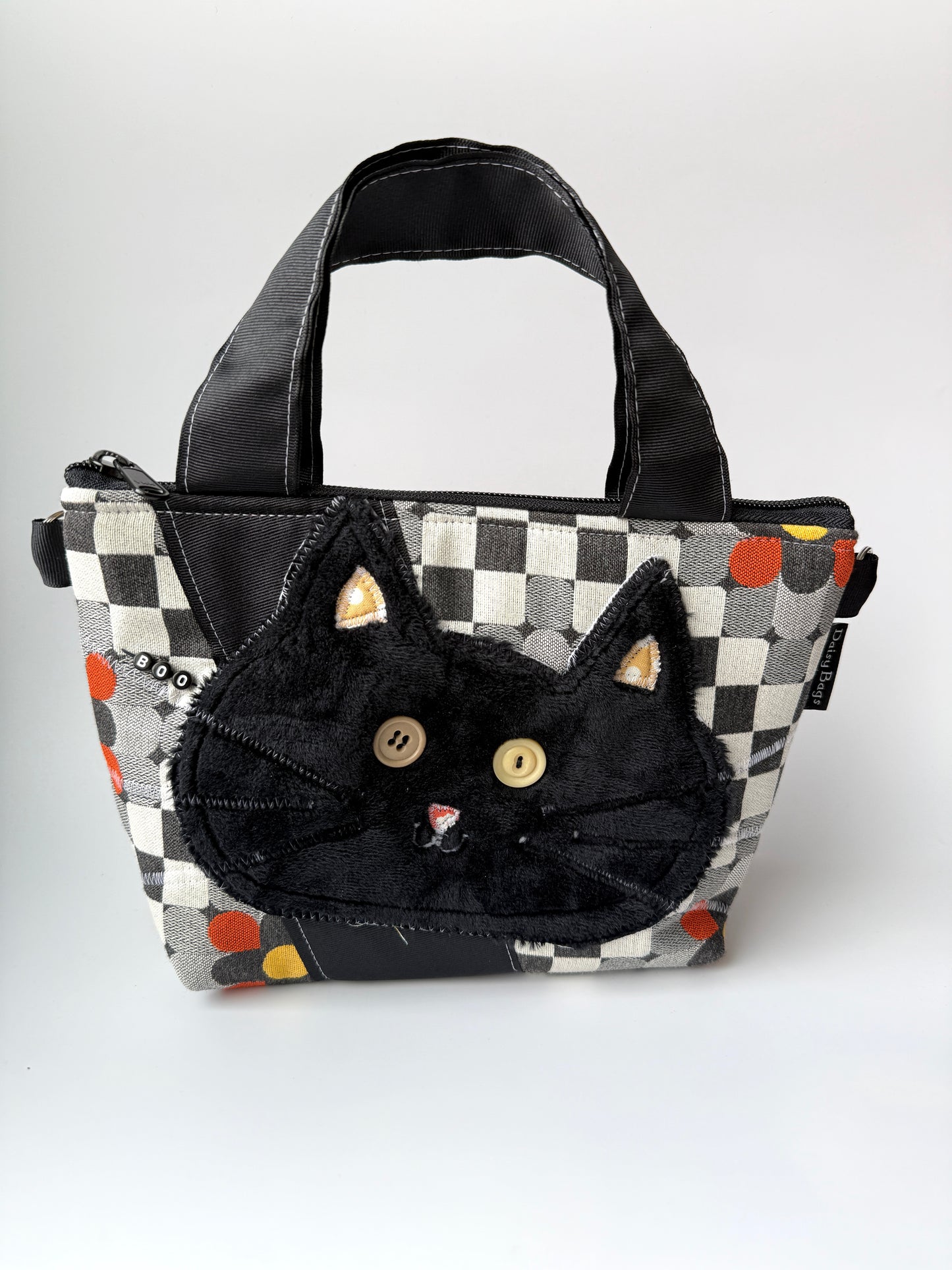 Squatty Bitty Kitty Boo