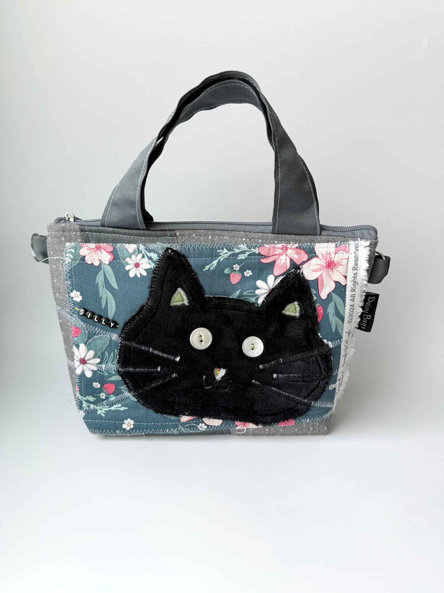 Squatty Bitty Kitty Silly