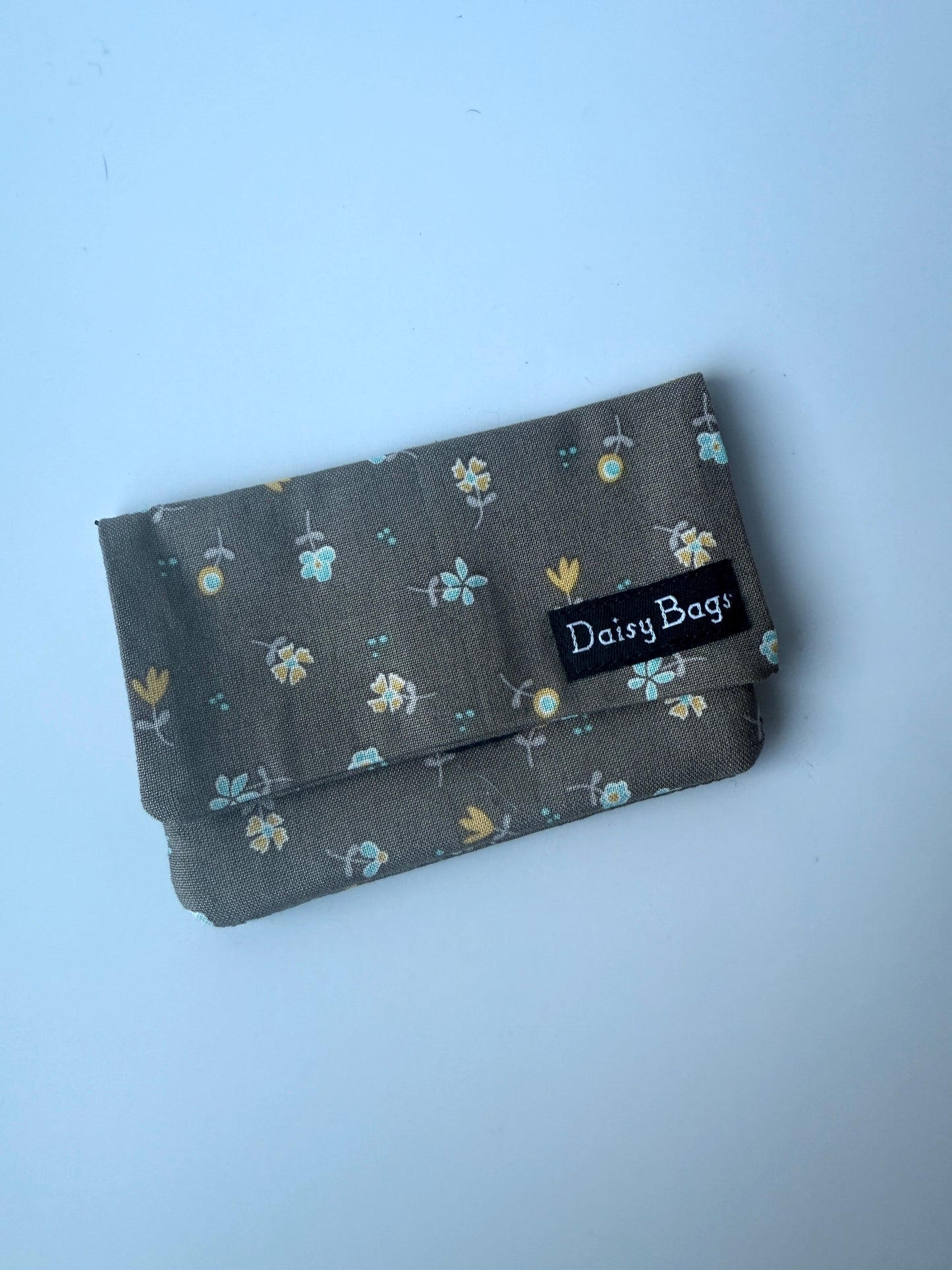 Merimini Gray Flower