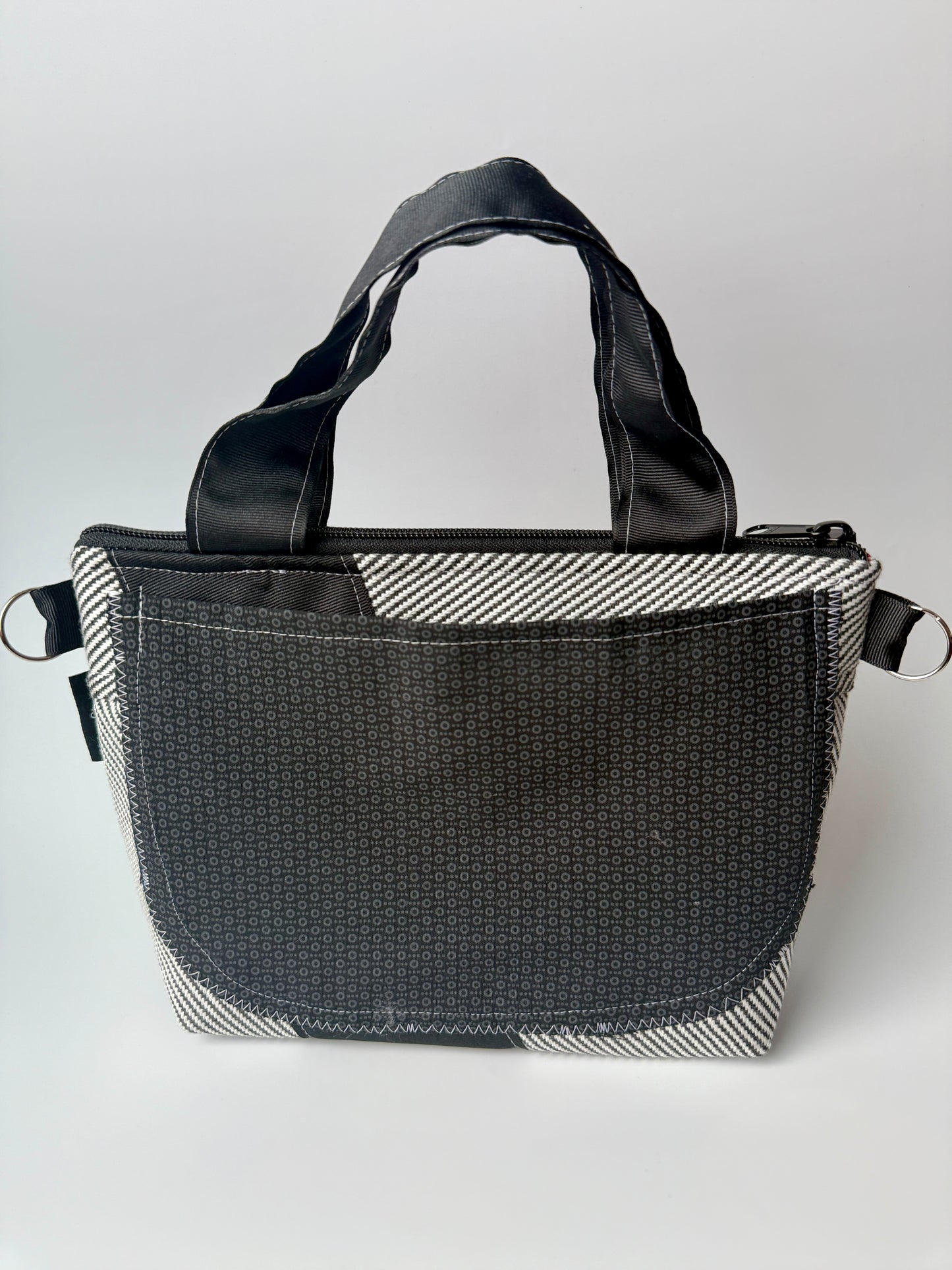 Squatty Bitty Upside Down