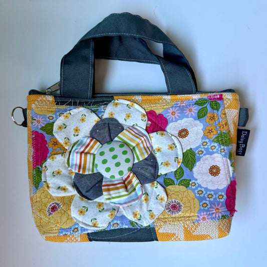 Squatty Bitty Periwinkle Patch Flower