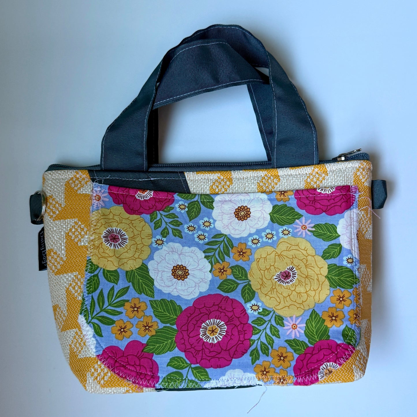 Squatty Bitty Periwinkle Patch Flower