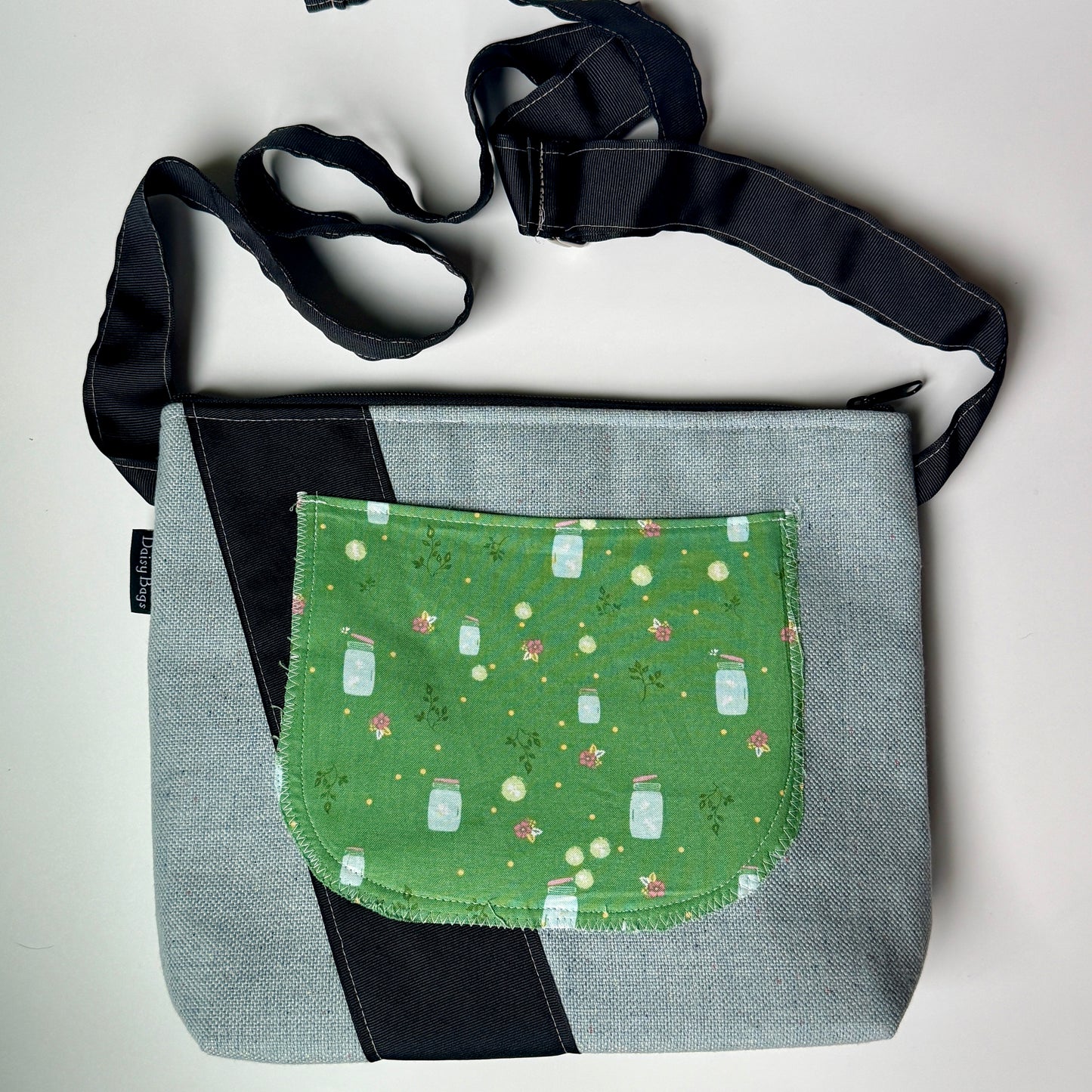 Medium Messenger Firefly Flower