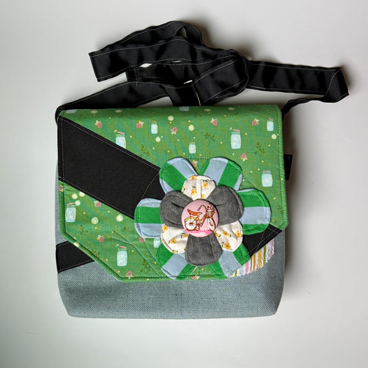 Medium Messenger Firefly Flower